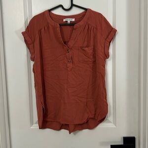 Short sleeve blouse